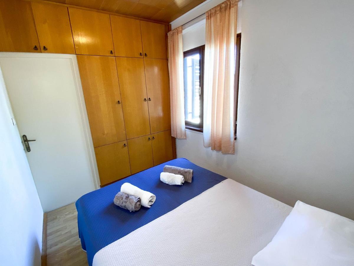 Seaview & Beachfront Apartments Jakov Donji Okrug  エクステリア 写真