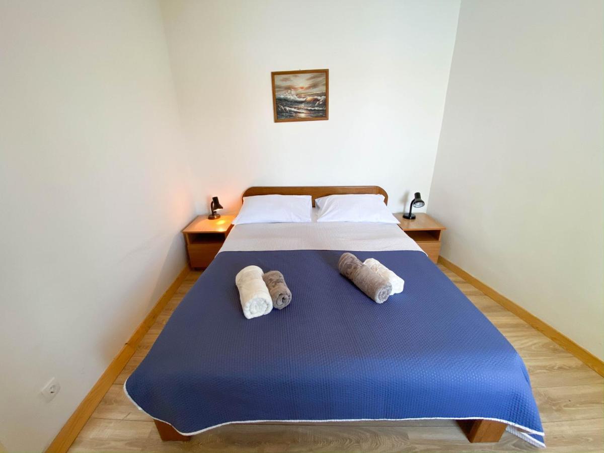 Seaview & Beachfront Apartments Jakov Donji Okrug  エクステリア 写真