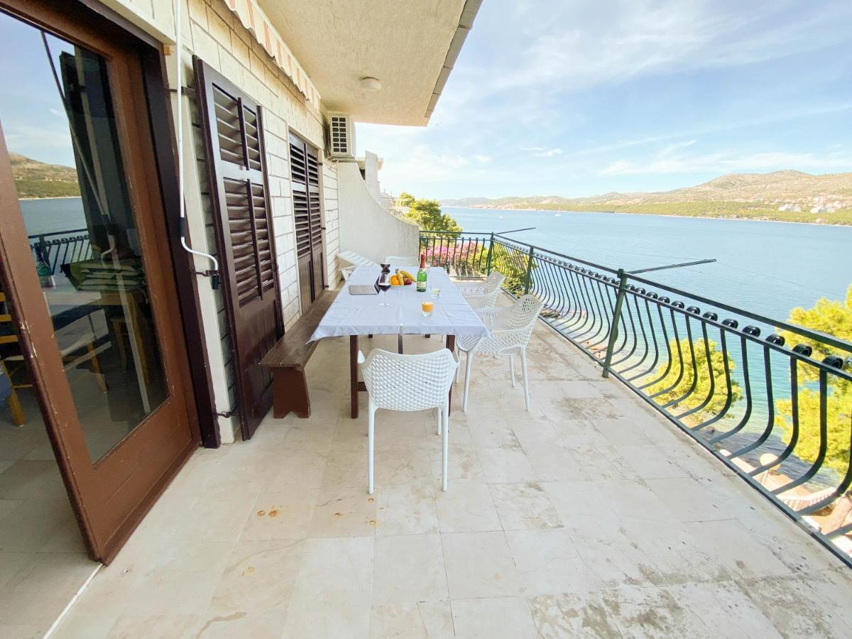 Seaview & Beachfront Apartments Jakov Donji Okrug  エクステリア 写真