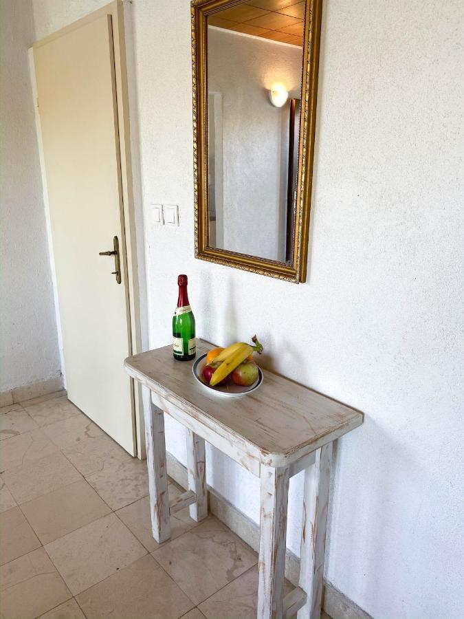 Seaview & Beachfront Apartments Jakov Donji Okrug  エクステリア 写真
