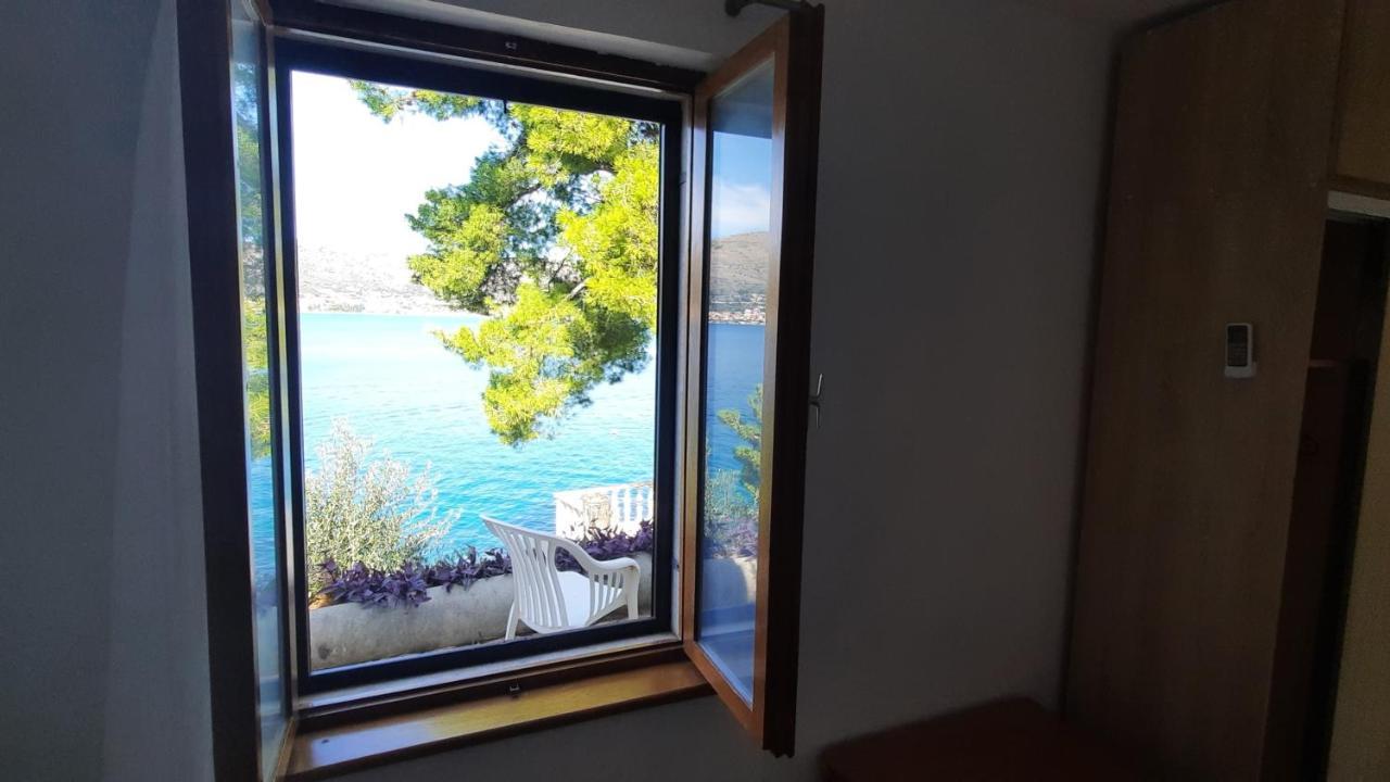 Seaview & Beachfront Apartments Jakov Donji Okrug  エクステリア 写真