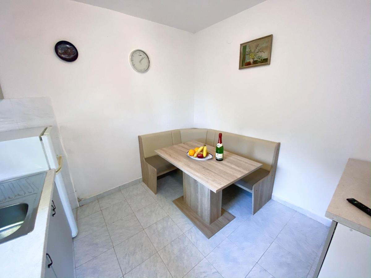 Seaview & Beachfront Apartments Jakov Donji Okrug  エクステリア 写真